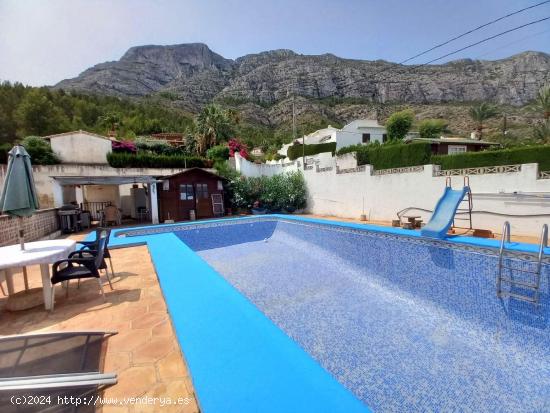  Venta de chalet con piscina en El Montgo, Denia. - ALICANTE 