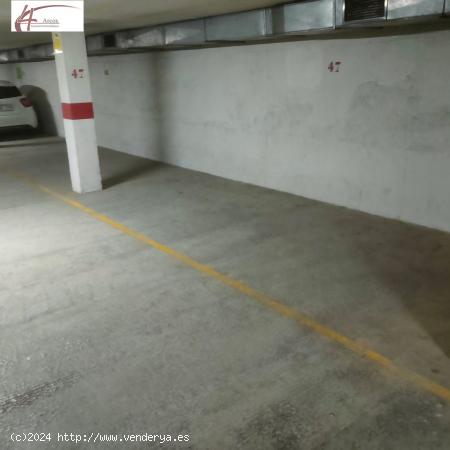  Plaza de aparcamiento para alquilar - GRANADA 