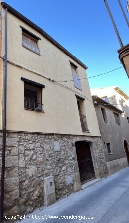 Casa de pueblo en Venta en Terrades Girona 