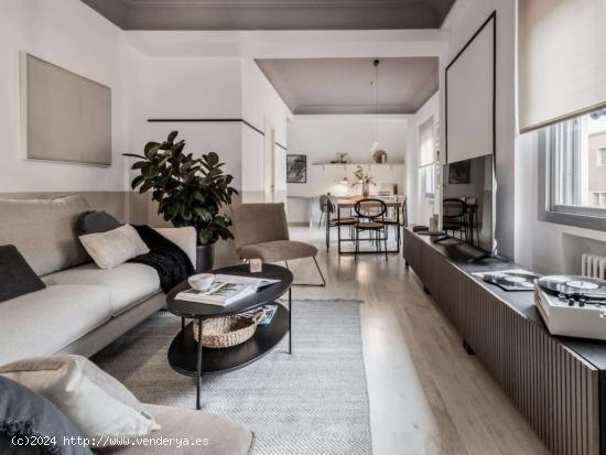  Apartamento de 3 dormitorios en alquiler en Salamanca - MADRID 