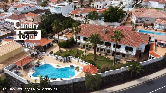  Villa con 2 casas en venta en Callo Salvaje Costa Adeje - SANTA CRUZ DE TENERIFE 