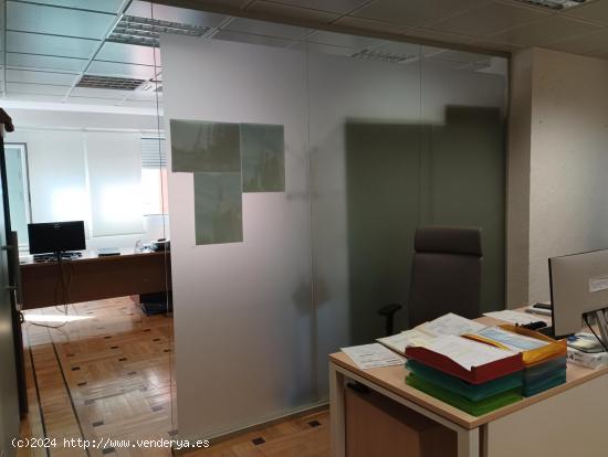  Oficina en alquiler de 160 m² en Paseo de la Castellana, Madrid - MADRID 