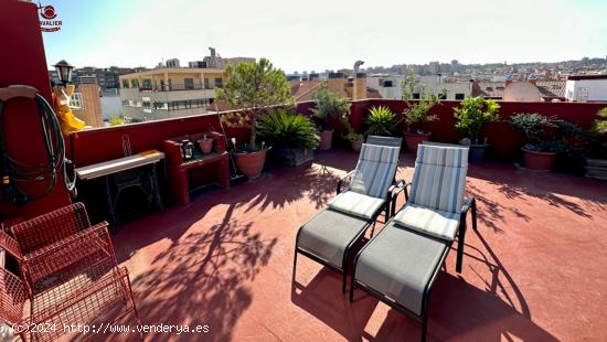  Ático de 130m2 con magnifica terraza de 70m2, tres dormitorios, dos baños y garaje. - MADRID 