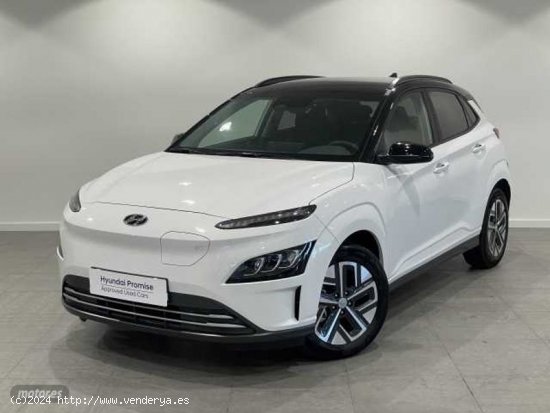  Hyundai Kona Electric Tecno 2C 100kW de 2023 con 2.100 Km por 36.490 EUR. en Barcelona 