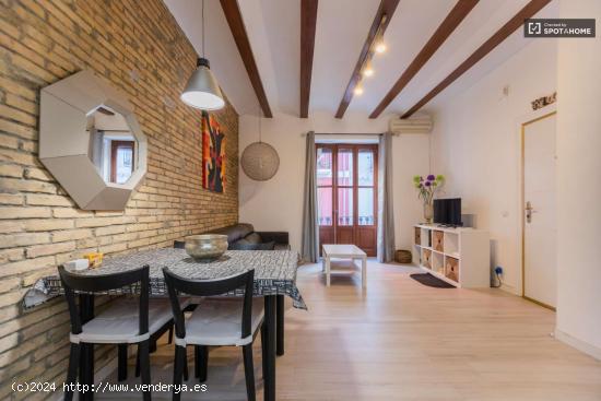  Apartamento de 2 dormitorios en alquiler en El Carmen, Valencia - VALENCIA 