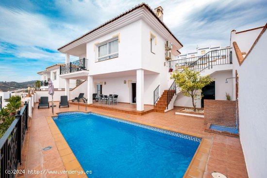  Villa en venta en Torrox (Málaga) 