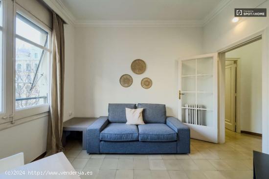  Amplio apartamento de 3 dormitorios en L'Eixample, Barcelona - BARCELONA 