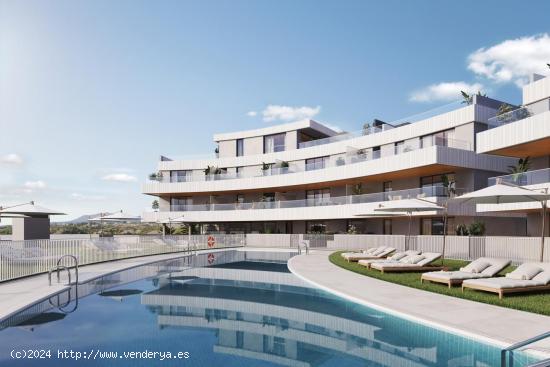  Moderno apartamento de 3 dormitorios en Estepona con vistas panorámicas al mar. - MALAGA 