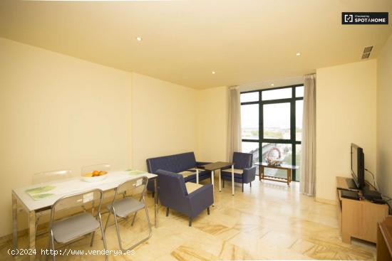 Amplio apartamento de 2 dormitorios en alquiler en Carabanchel - MADRID 