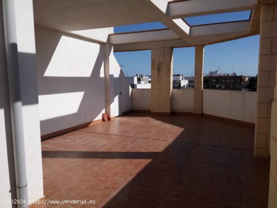  Precioso piso esquina mediodía terraza privada 70 m2 - ALICANTE 