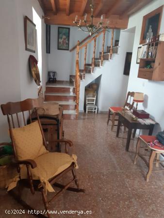 Casa con encanto amueblada en pleno centro de Villaluenga - CADIZ 