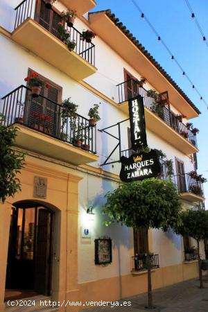 SE VENDE HOTEL RURAL EN ZAHARA DE LA SIERRA - CADIZ 