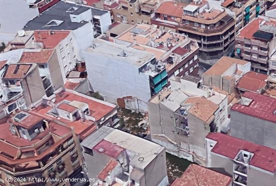  Solar urbano en el Barrio de Carolinas a 10 minutos del centro de Alicante - ALICANTE 
