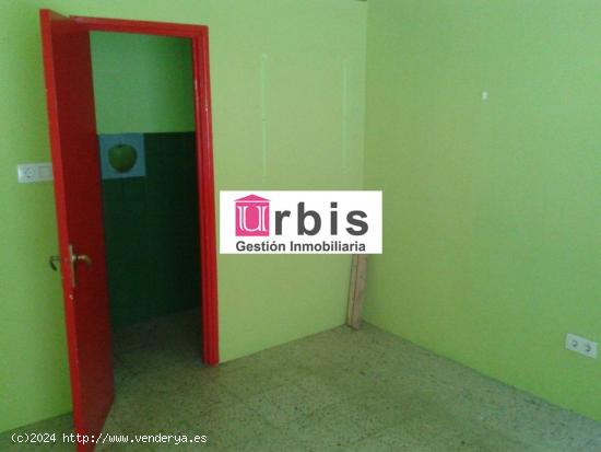  Urbis te ofrece un local comercial en alquiler en Garrido Sur - SALAMANCA 