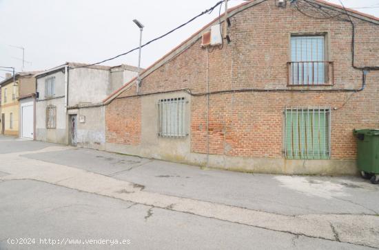  Urbis te ofrece una casa en venta en El Campo de Peñaranda, Salamanca. - SALAMANCA 