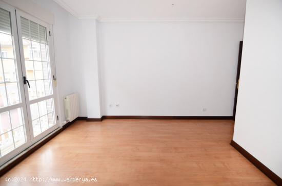  Urbis te ofrece un piso en venta en zona Pizarrales, Salamanca. - SALAMANCA 
