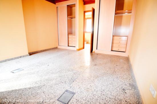 Urbis te ofrece un piso en venta en pleno centro de Salamanca. - SALAMANCA 