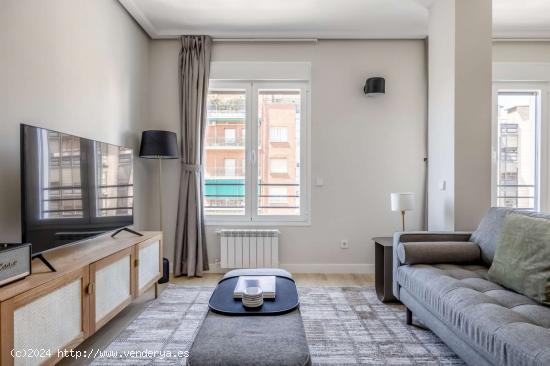  Piso de 3 dormitorios en alquiler en Ibiza - MADRID 