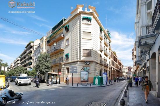  Magnífica oficina en una de las calles más concurridas de Granada, Calle San Antón esquina Alhama 