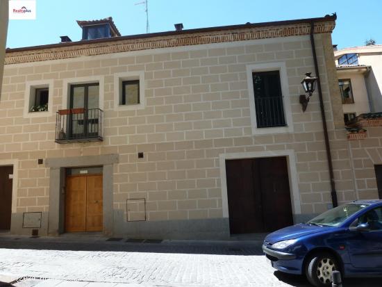  101- Magnífico edificio para inversores en el casco histórico de Segovia - SEGOVIA 