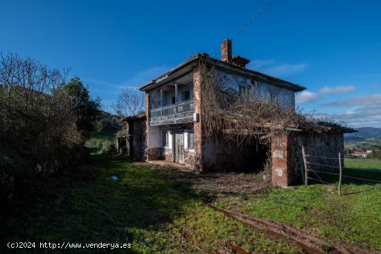  Encanto rural para rehabilitar en Poreño, Villaviciosa: Casa individual con cuadra y terreno - ASTU 