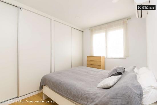  Elegante piso de 1 habitación con aire acondicionado en alquiler en Almagro - MADRID 