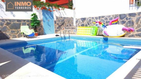  Precioso adosado con piscina privada en la Costa de Almería. - ALMERIA 