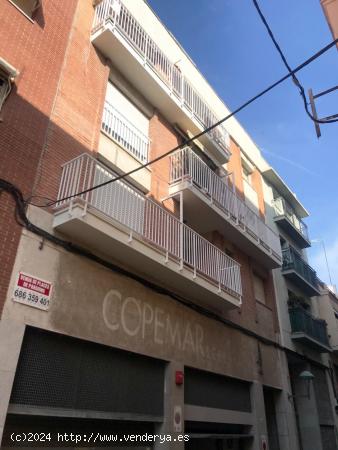  Piso en C/ Sant Pere, el Serrallo: Espacios amplios y terraza para disfrutar - TARRAGONA 
