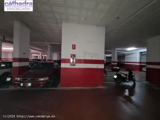  Magnífica plaza de aparcamiento en pleno Nervión - SEVILLA 