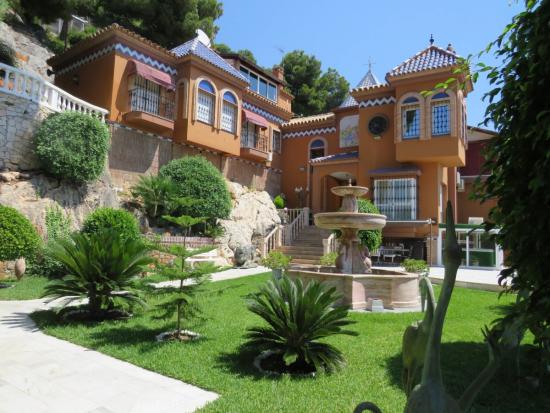  Villa de lujo en Málaga con vistas panorámicas. Urbanización Pinares de San Antón. - MALAGA 