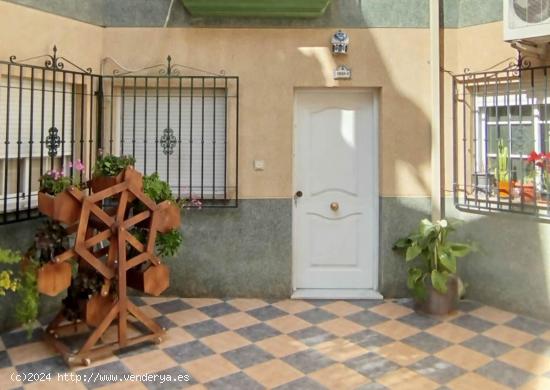  Bonita casa amueblada en Albolote - GRANADA 