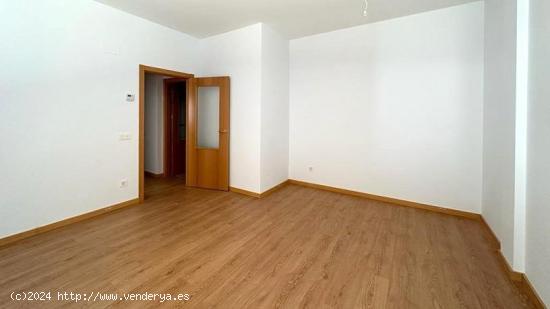  Urbis te ofrece un piso en venta en Calzada de Valdunciel, Salamanca. - SALAMANCA 