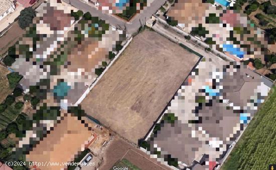  ZONA ALTOS DEL CASTILLO - Parcela de terreno de 1.510 m2 llana, cerca del Higueron, con pozo - CORDO 