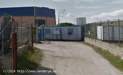  Se vende terreno industrial en Polígono Capellanías - CACERES 