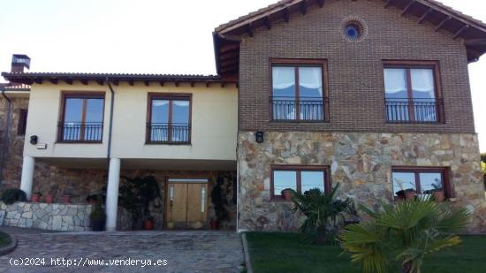  INCREIBLE casa en Villanueva del Carnero - LEON 