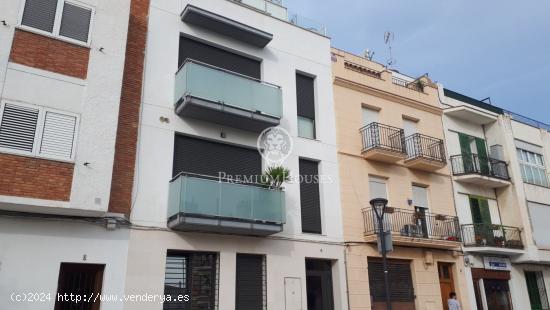  Apartamento en venta en el centro de Sitges completamente reformado - BARCELONA 
