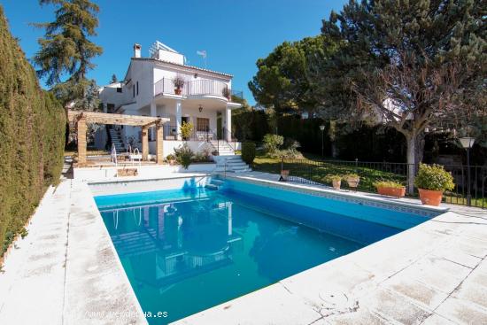  Magnífica casa La Zubia, en un entorno privilegiado y a 15 minutos de Granada - GRANADA 