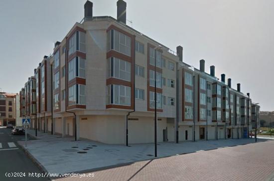  Venta de 68 Apartamentos + 29 Locales en Urbanización AVENI - A CORUÑA 