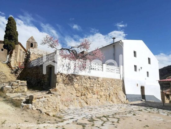  Casa en venta de 300 m² en Calle Sepulcro (Luco de Bordón), 44563 Castellote (Teruel) 