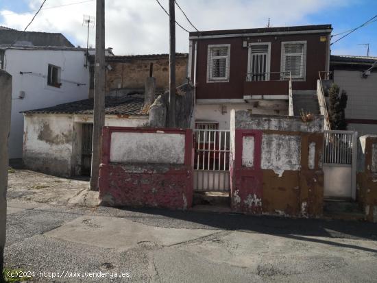  Dos casas con proyecto de reforma en la zona de Silva-Ventorrillo - A CORUÑA 