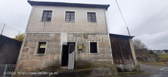  Casa aislada para reformar con terreno, a 2 km. de Vilarchao (Coles) - ORENSE 