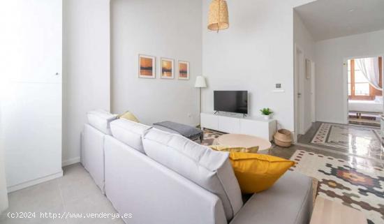  Se alquila habitación en piso de 2 habitaciones en Montolivet, Valencia - VALENCIA 