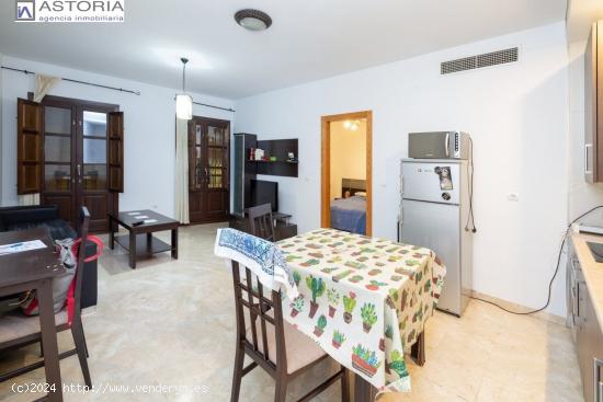  Precioso apartamento en zona Triunfo - GRANADA 