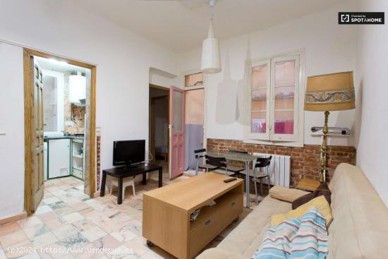  Encantador apartamento de 3 dormitorios en alquiler en Moncloa, postgraduados y profesionales sólo  