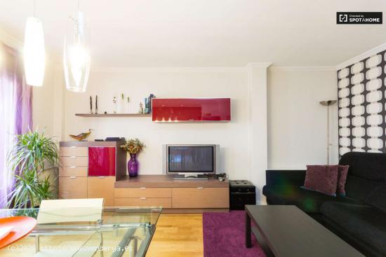  apartamento de 1 dormitorio con aire acondicionado y balcón en alquiler en Conde Duque - MADRID 