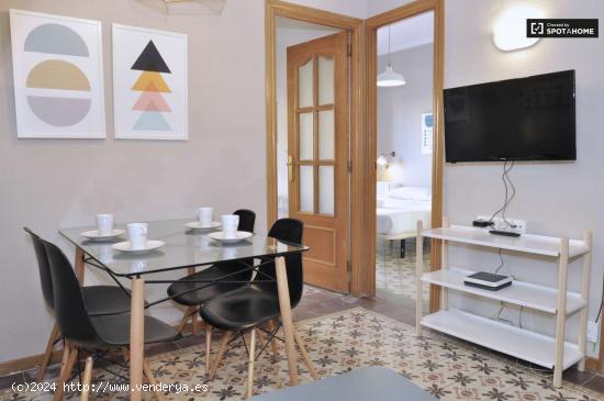  Encantador apartamento de 3 dormitorios en alquiler en Sants - BARCELONA 