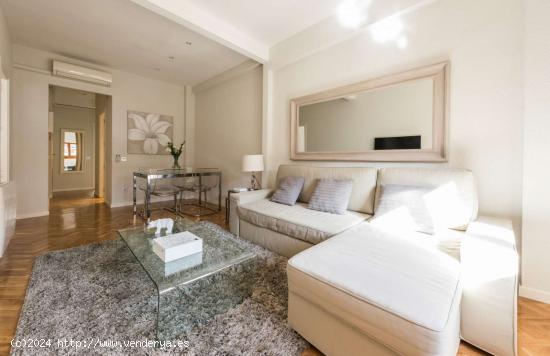  Hermoso apartamento de 1 dormitorio en alquiler en Chueca - MADRID 