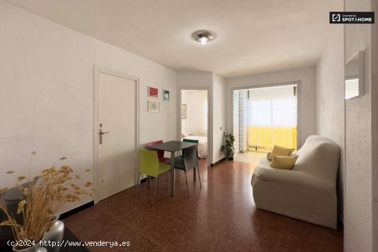  Bonito apartamento de 3 dormitorios en alquiler en Santa Coloma de Gramanet. - BARCELONA 