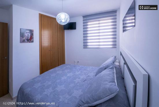  Alquiler de habitaciones en piso de 4 habitaciones para estudiantes en Paterna - VALENCIA 