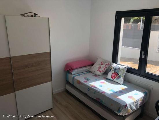  Alquiler de habitaciones en casa de 3 habitaciones en Sant Cugat Del Vallès - BARCELONA 